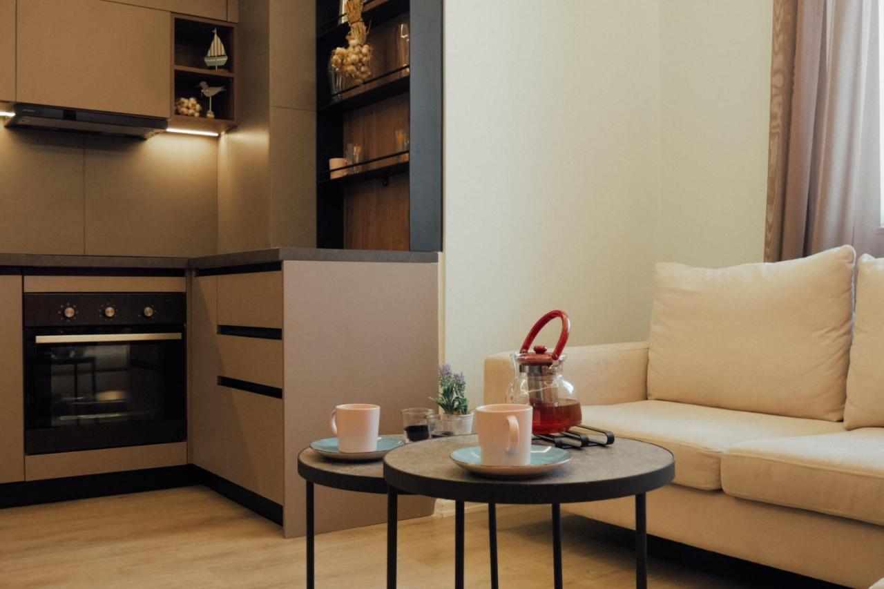 Newly Renovated Apartment تيرانا المظهر الخارجي الصورة